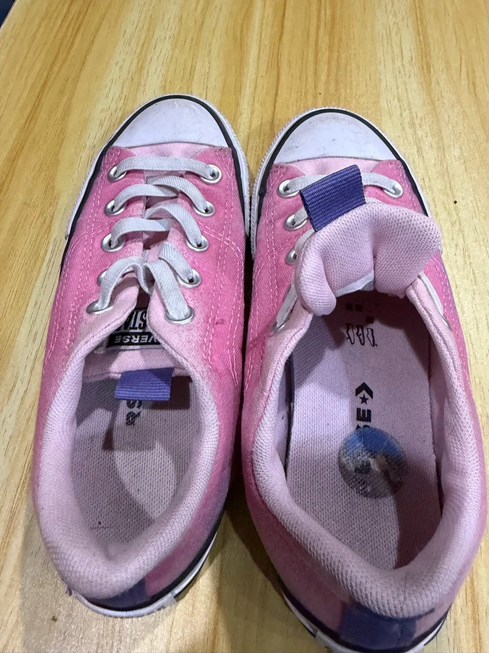 Converse Kids Pink Canvas Low-Top Sneakers with Lavender accent